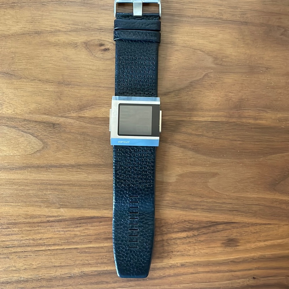 Infinit Digital Watch (like new)